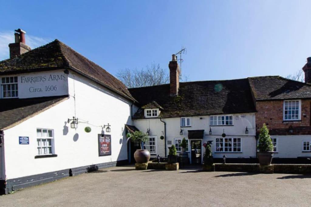 Beautiful Renovated Cottage In Mersham Ashford Kent Extérieur photo